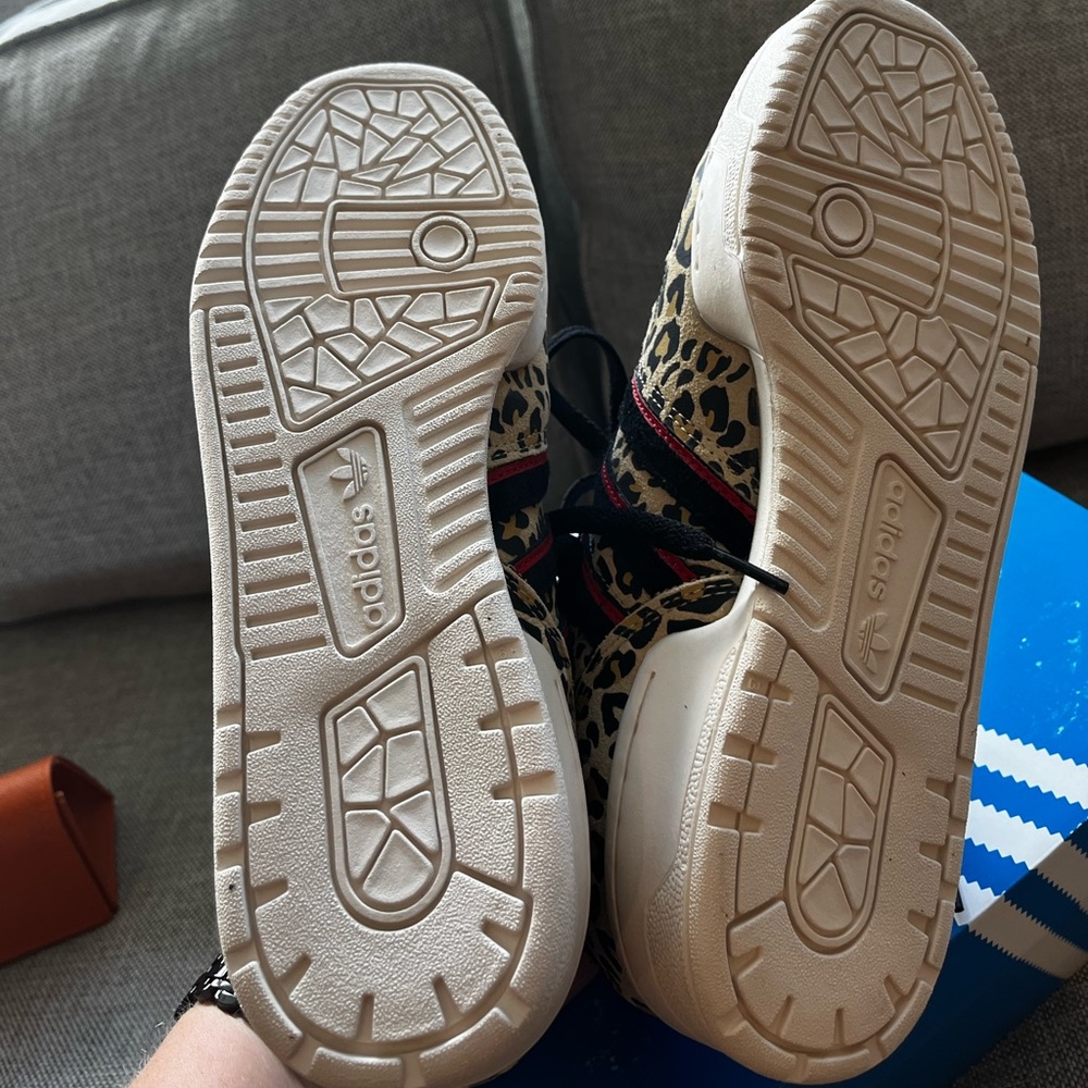 Adidas rivalry leopard sneakers - Picture 4 of 7
